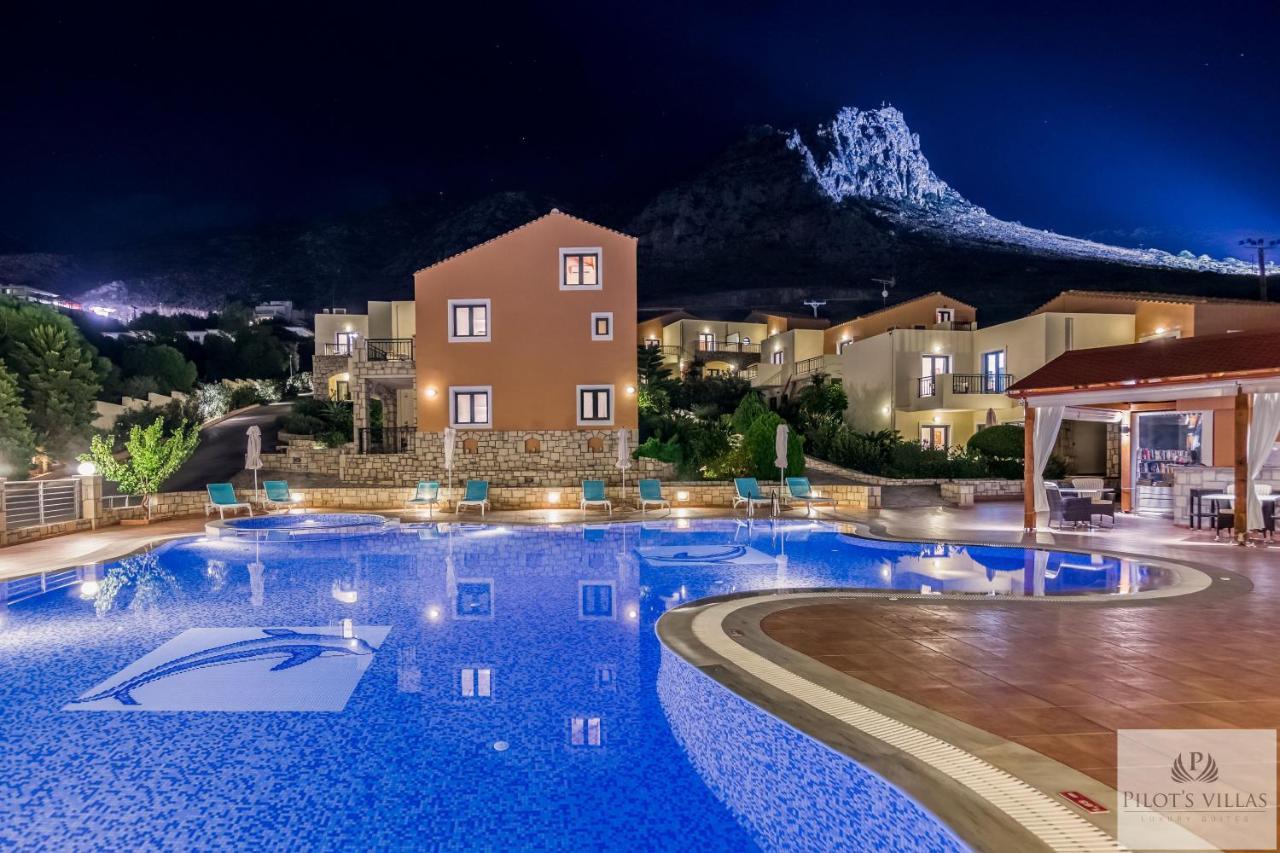 Pilot'S Villas Luxury Suites Hersonissos  Bagian luar foto