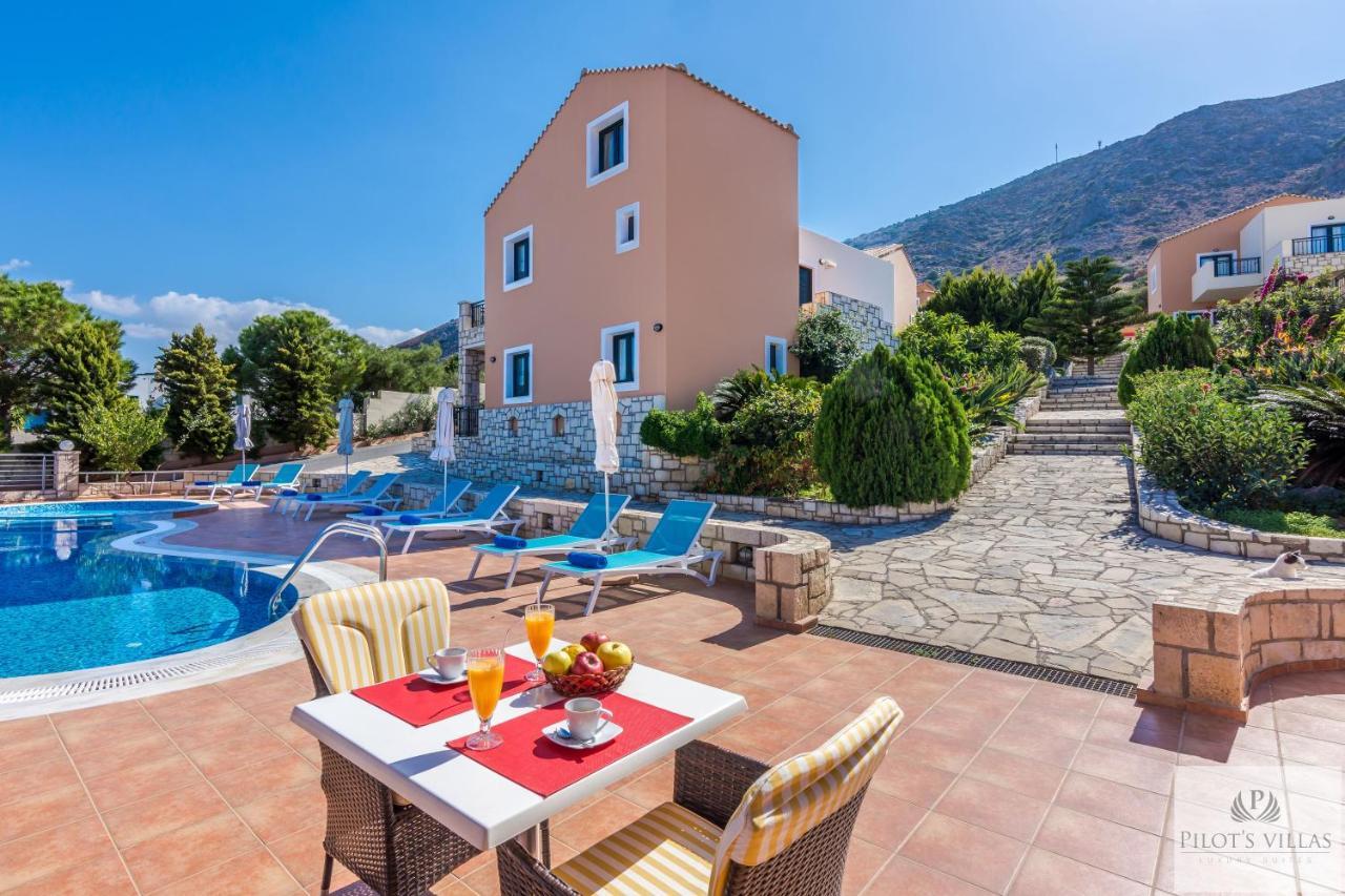 Pilot'S Villas Luxury Suites Hersonissos  Bagian luar foto