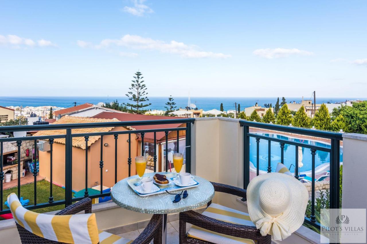 Pilot'S Villas Luxury Suites Hersonissos  Bagian luar foto