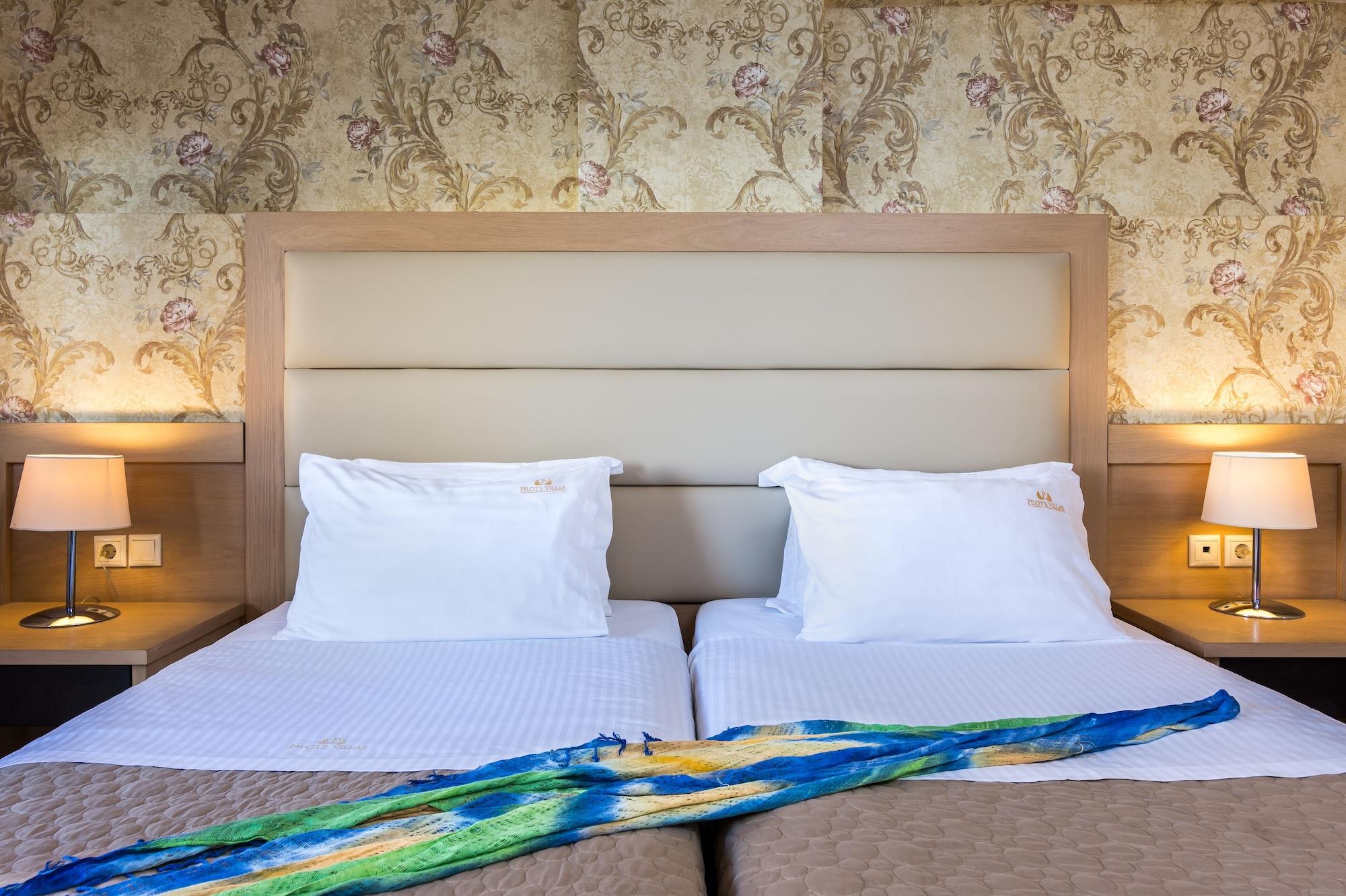 Pilot'S Villas Luxury Suites Hersonissos  Bagian luar foto