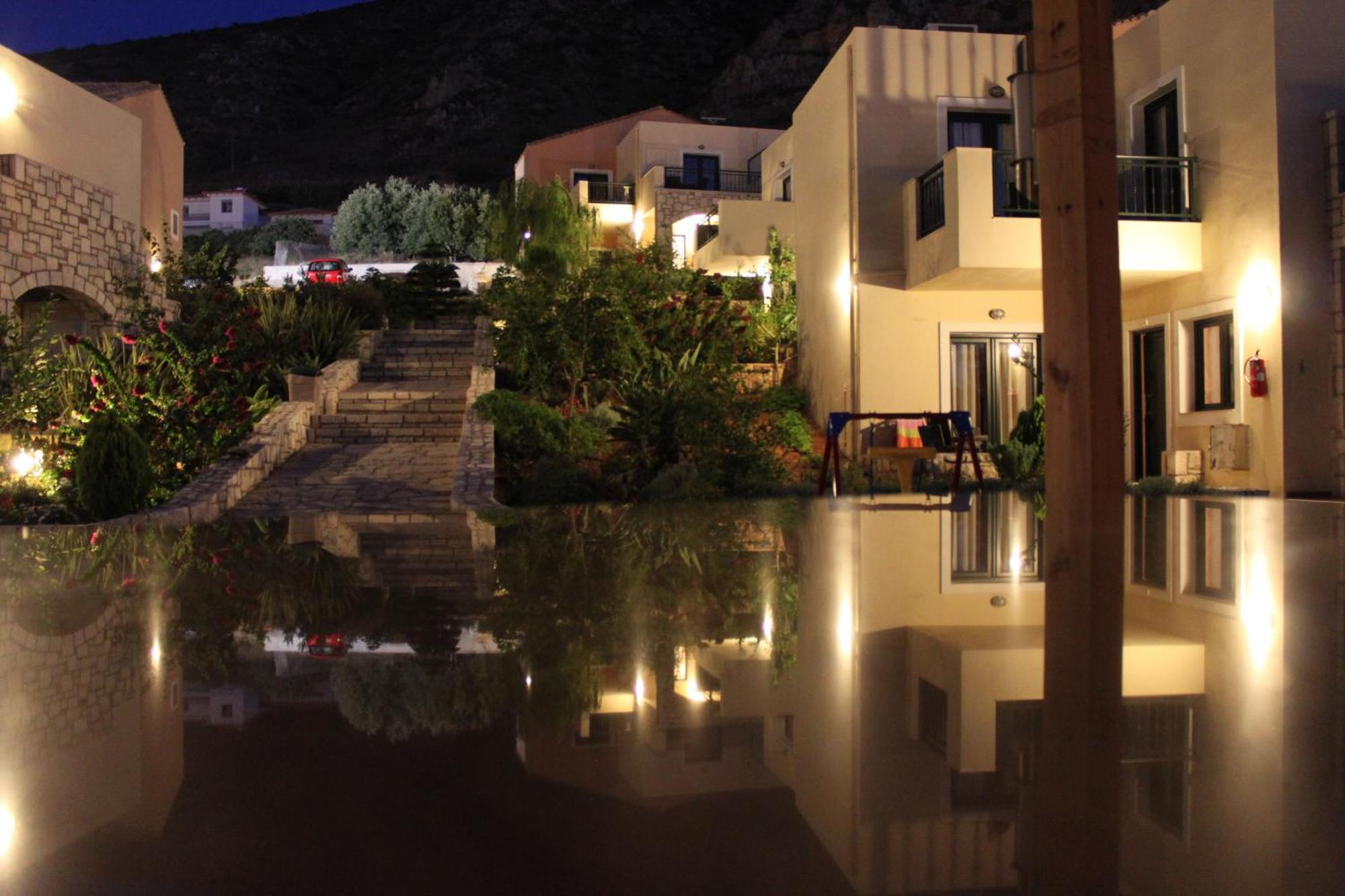 Pilot'S Villas Luxury Suites Hersonissos  Bagian luar foto